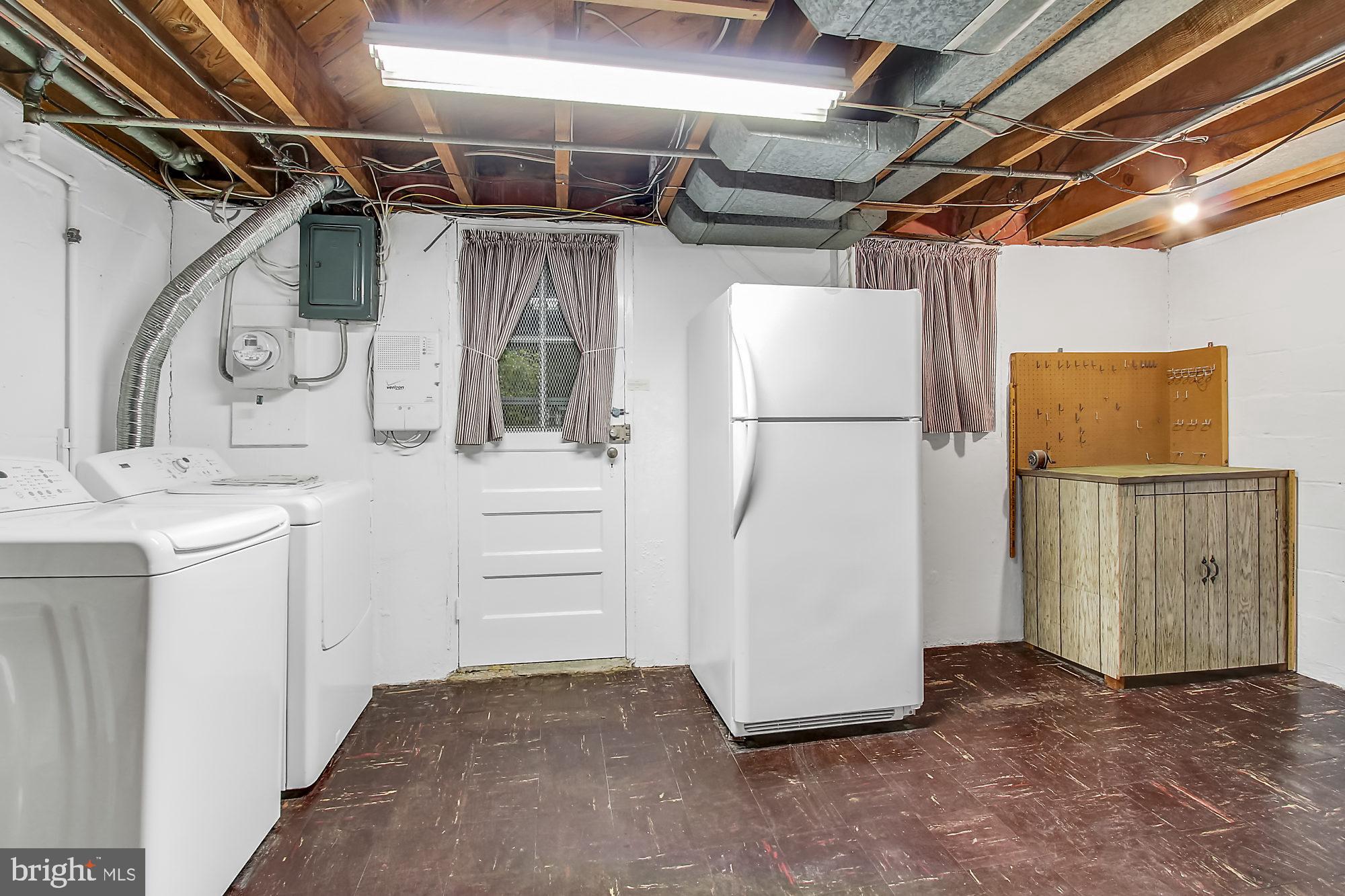 1629 Hardwick Road Baltimore, MD 21286 - Photo 18 of 22 Utility - laundry area - appliances included