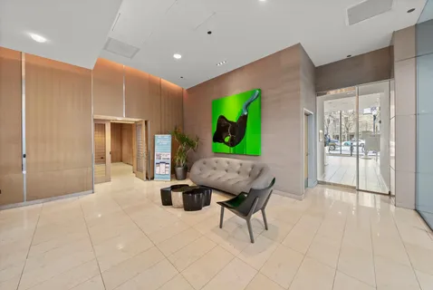 $895,000 | 225 North Columbus Drive, Unit 5908, Chicago, IL 60601
