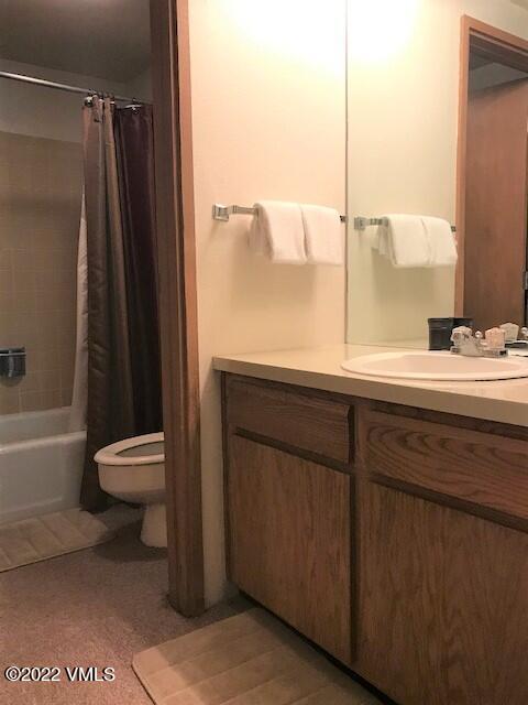 1650 Fall Ridge Road, Unit 111 Vail, CO 81657 - Photo 9 of 12 Bathroom