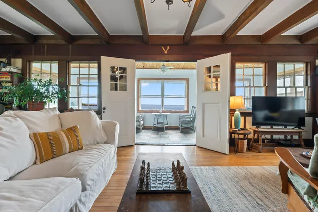 $2,999,000 | 4 Hamlin Place, York, ME 03909