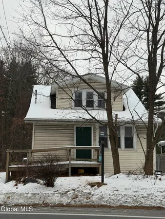 $174,999 | 169 Schoolhouse Road, Guilderland, NY 12203