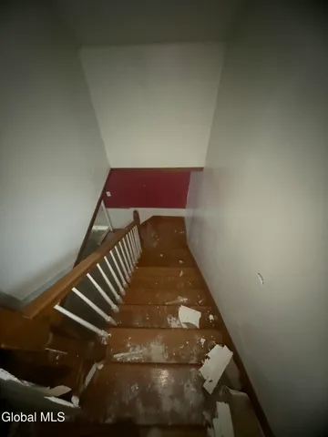 $174,999 | 169 Schoolhouse Road, Guilderland, NY 12203