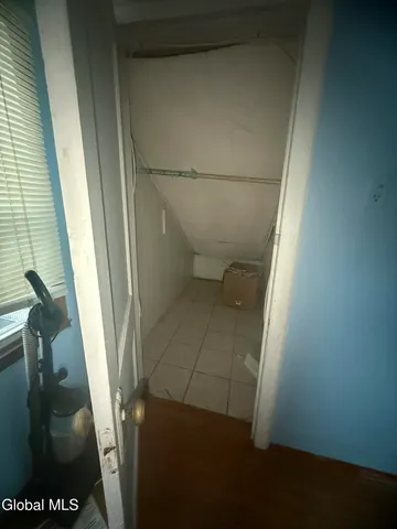 $174,999 | 169 Schoolhouse Road, Guilderland, NY 12203