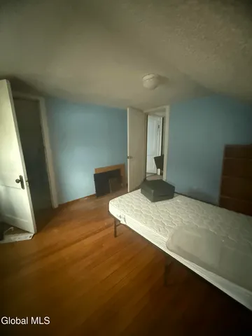 $174,999 | 169 Schoolhouse Road, Guilderland, NY 12203