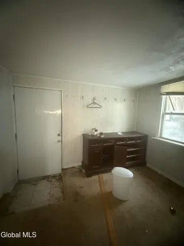 $174,999 | 169 Schoolhouse Road, Guilderland, NY 12203