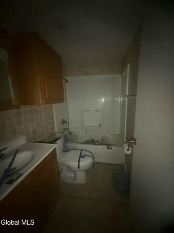 $174,999 | 169 Schoolhouse Road, Guilderland, NY 12203