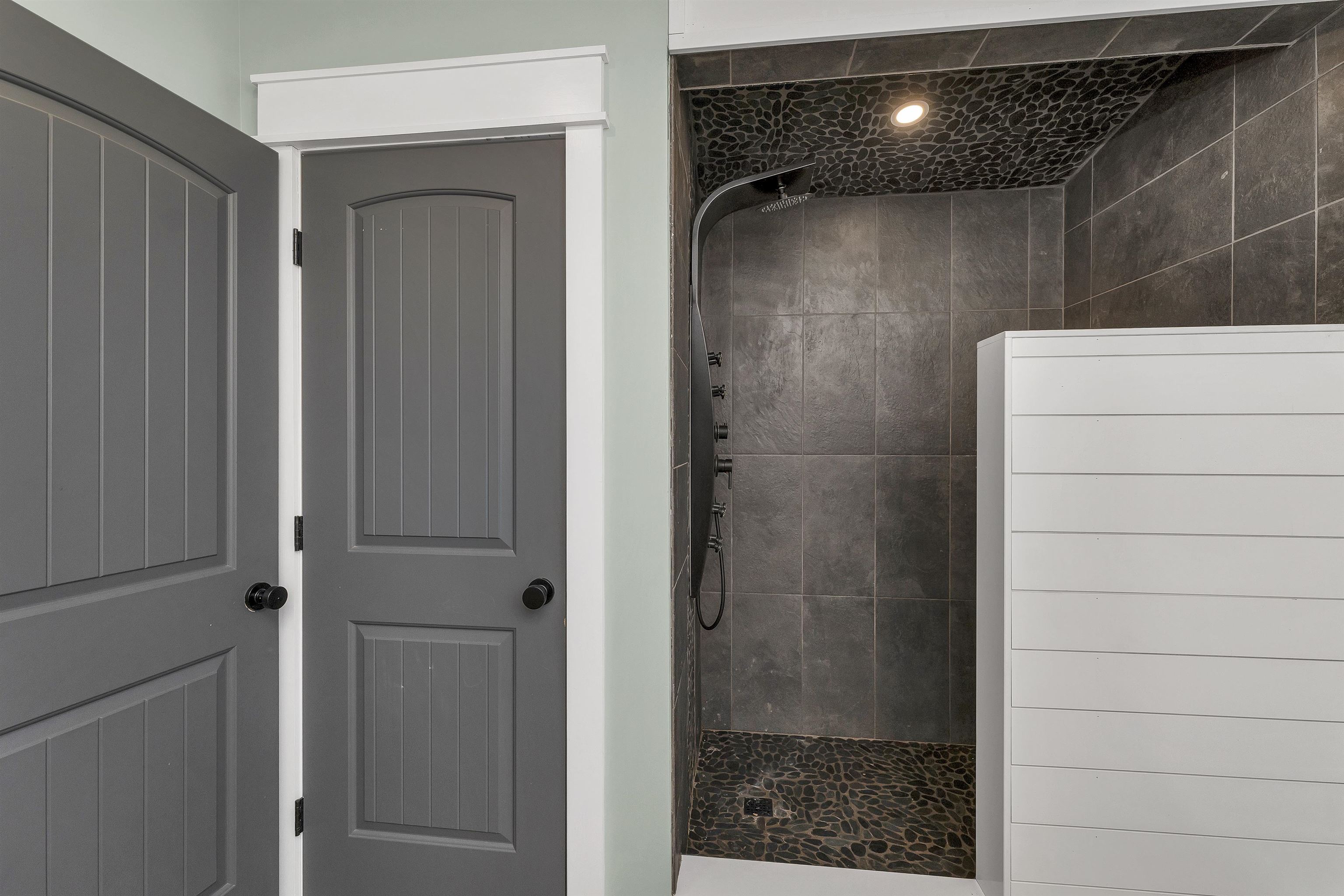 54 Dutile Road Belmont, NH 03220 - Photo 27 of 58