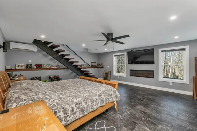 $999,000 | 54 Dutile Road, Belmont, NH 03220