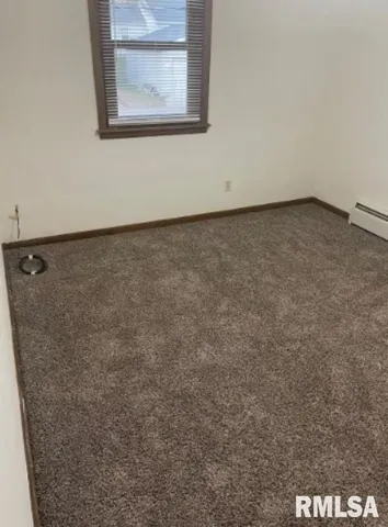 $1,695 | 1516 West 35th Street, Davenport, IA 52806