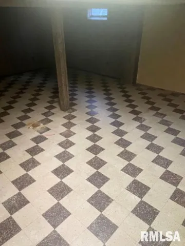 $1,695 | 1516 West 35th Street, Davenport, IA 52806