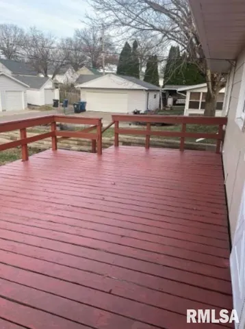 $1,695 | 1516 West 35th Street, Davenport, IA 52806