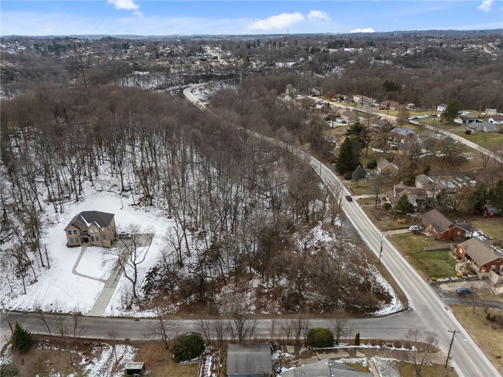 0 Linden Way McKees Rocks, PA 15108 - Photo 5 of 14 a view of a city