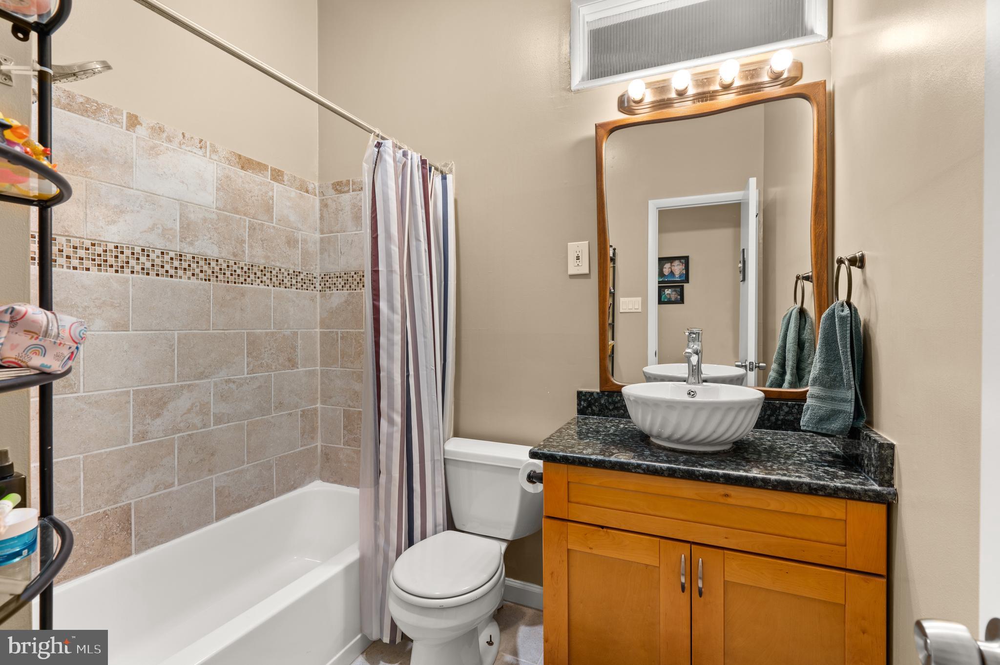 800 Hyde Road Silver Spring, MD 20902 - Photo 20 of 27 Gallery Image 20
