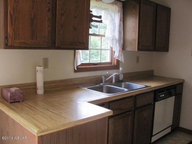 993 Beagle Road Mill Hall, PA 17751 - Photo 4 of 28 Kitchen