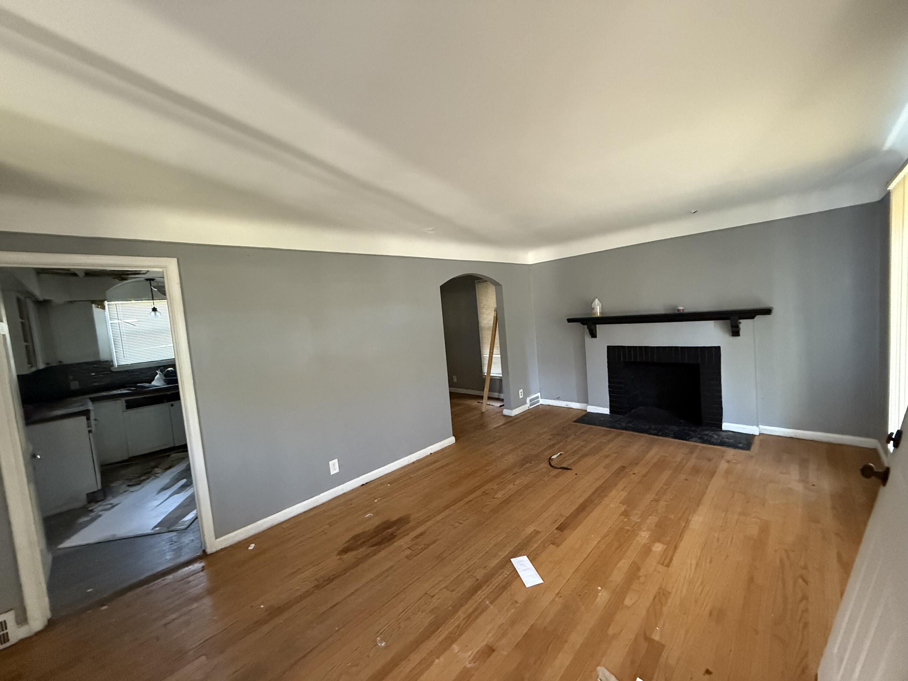 10812 Balfour Road Detroit, MI 48224 - Photo 7 of 10 IMG_0350