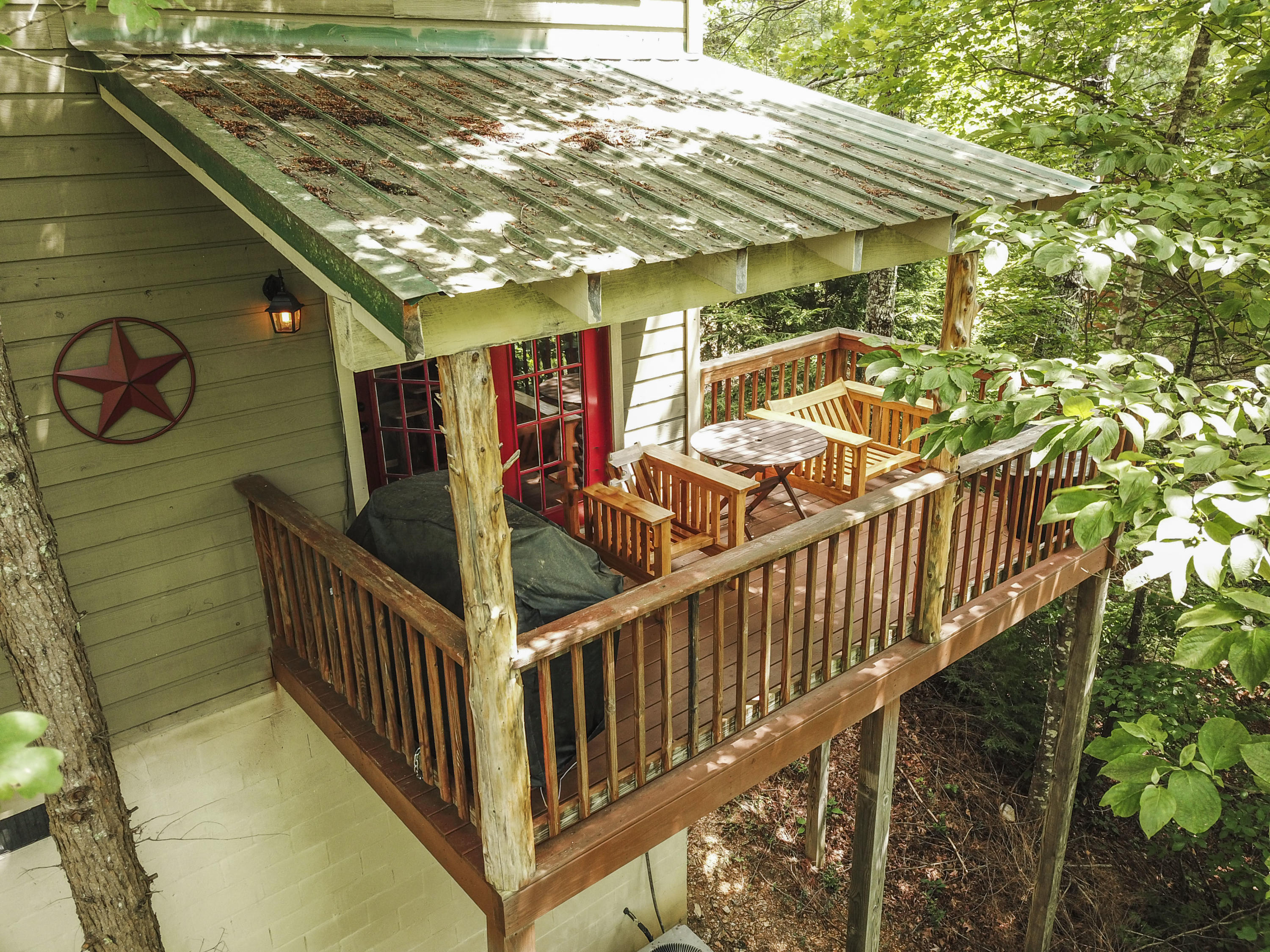 133 Cutter Gap Road Townsend, TN 37882 - Photo 6 of 31 -