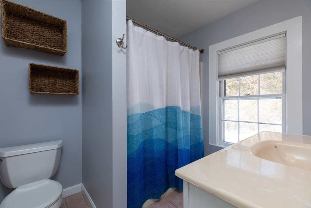 598 Bay Road Hamilton, MA 01982 - Photo 23 of 38 Gallery Image 23