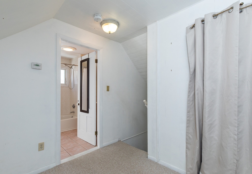 598 Bay Road Hamilton, MA 01982 - Photo 29 of 38 Gallery Image 29