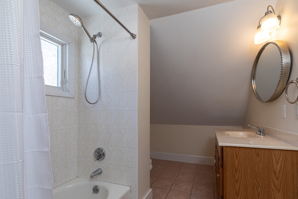 598 Bay Road Hamilton, MA 01982 - Photo 31 of 38 Gallery Image 31