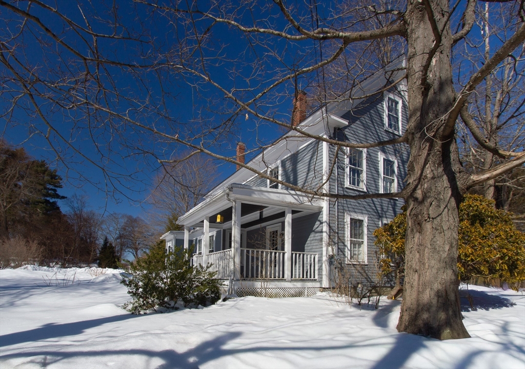 598 Bay Road Hamilton, MA 01982 - Photo 34 of 38 Gallery Image 34