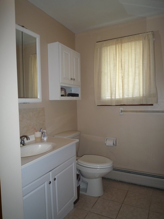 394 Hancock Street Fall River, MA 02721 - Photo 17 of 21 Gallery Image 17