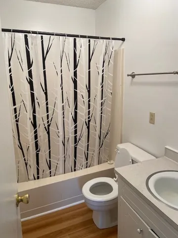 $900 | 319 Pelham Creek Drive, Seneca, SC 29678