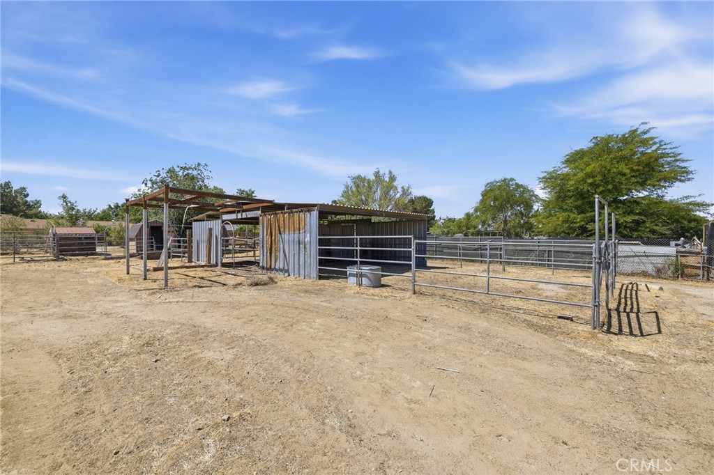 9837 East Ave R 10 Littlerock, CA 93543 - Photo 33 of 35