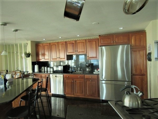 62 Oceanside Drive, Unit 62 Hull, MA 02045 - Photo 5 of 22