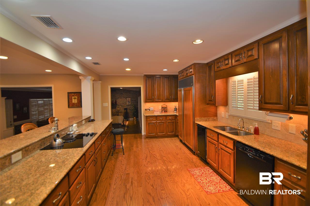 3901 North Skyland Circle Mobile, AL 36693 - Photo 6 of 50