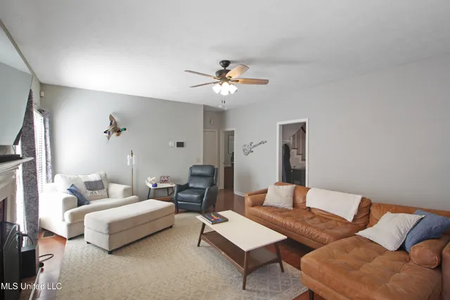 $299,900 | 2021 Cherokee Drive, Jackson, MS 39211