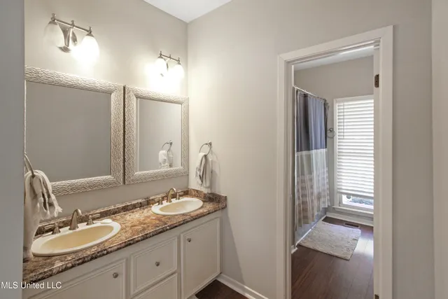 $299,900 | 2021 Cherokee Drive, Jackson, MS 39211