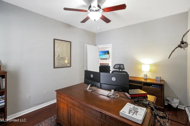 $299,900 | 2021 Cherokee Drive, Jackson, MS 39211