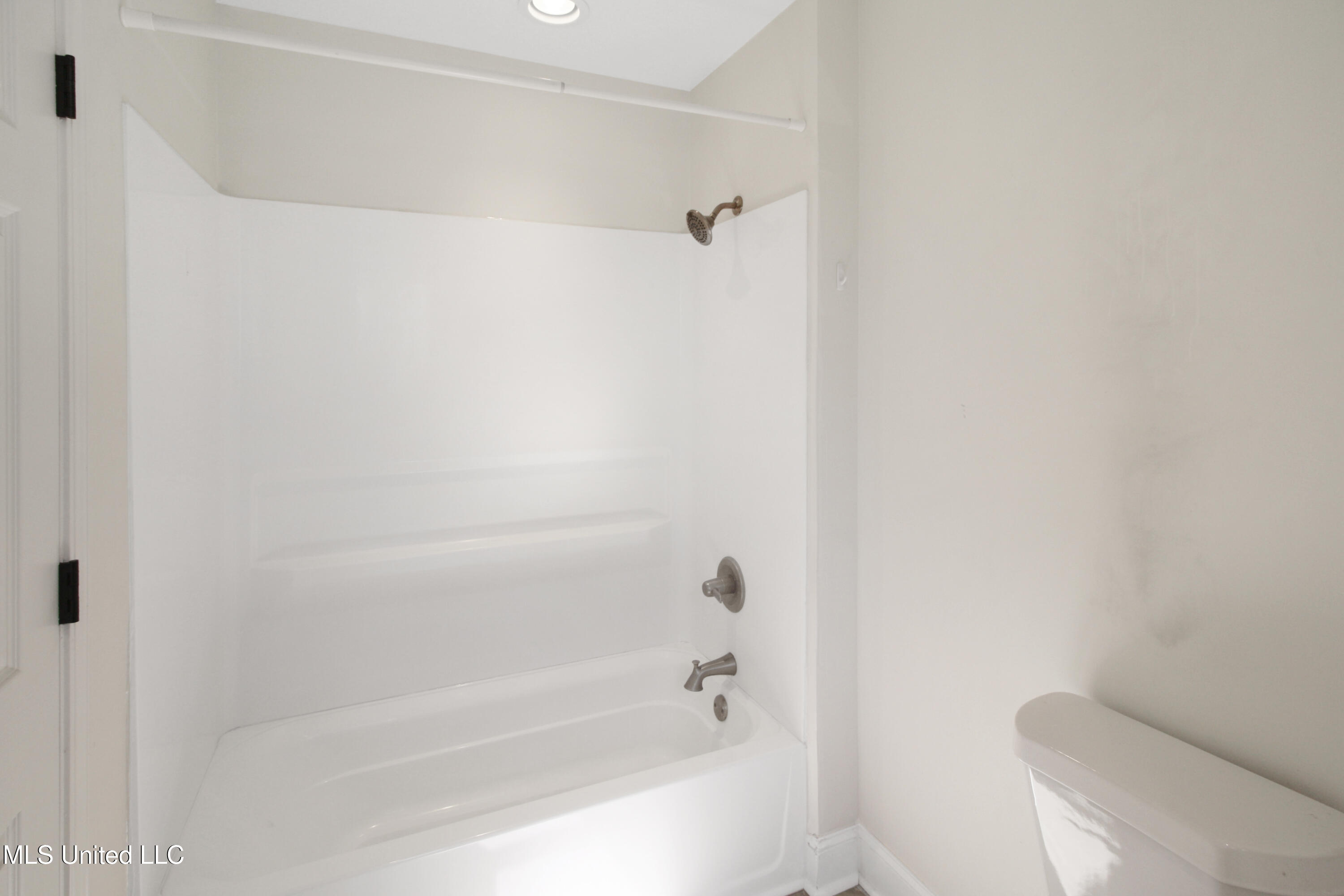 2021 Cherokee Drive Jackson, MS 39211 - Photo 36 of 49 IMG_9757