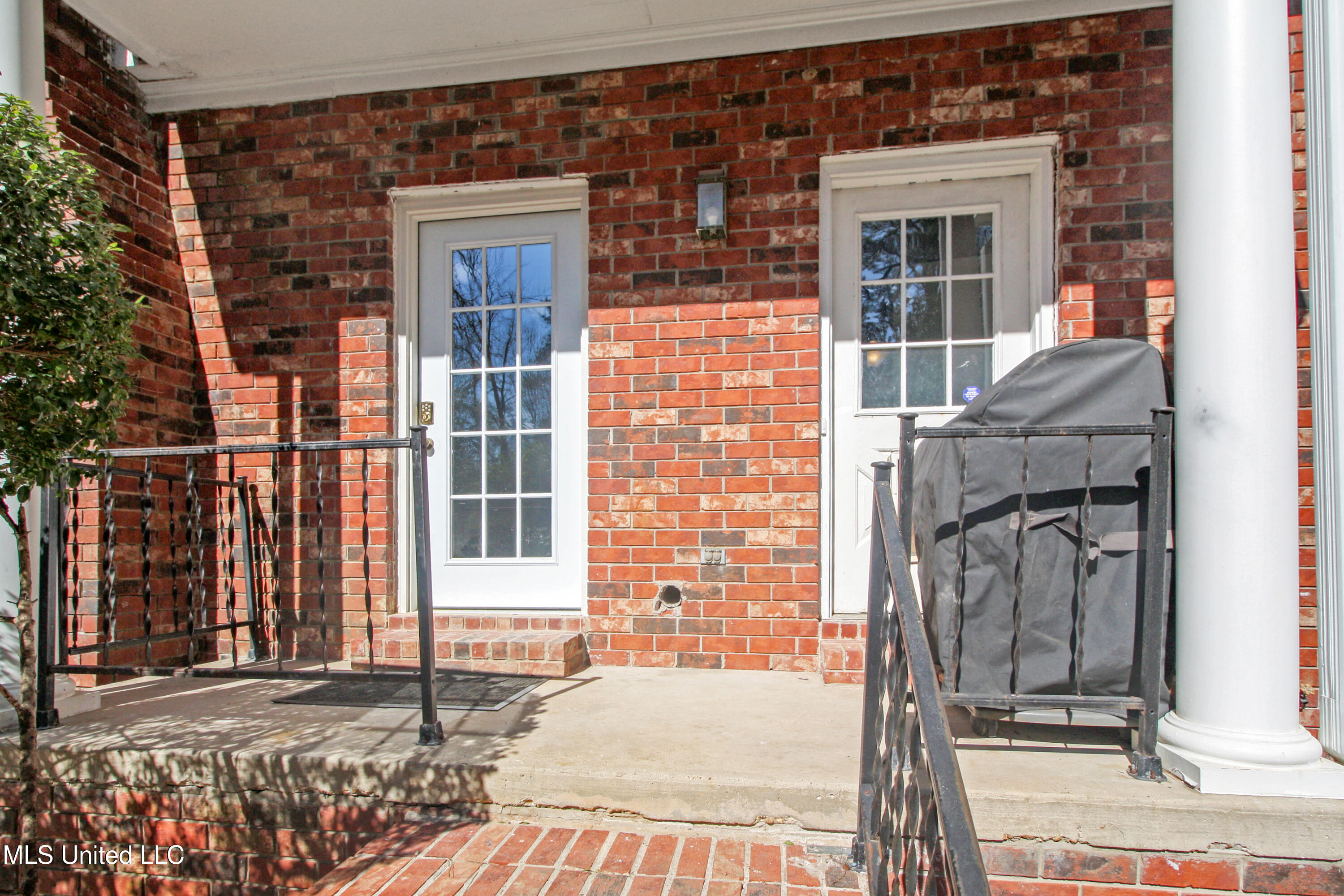 2021 Cherokee Drive Jackson, MS 39211 - Photo 43 of 49 IMG_9844