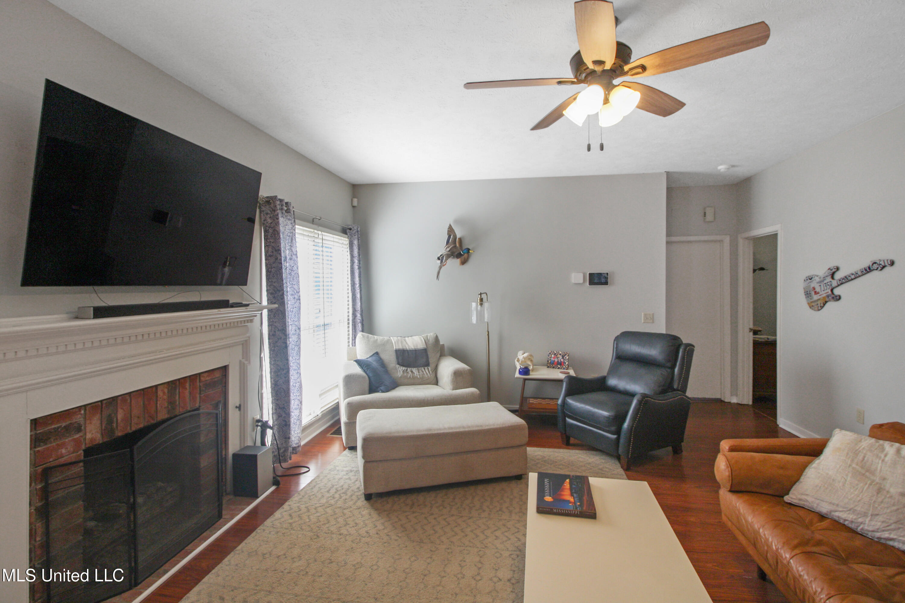 2021 Cherokee Drive Jackson, MS 39211 - Photo 10 of 49 IMG_9838