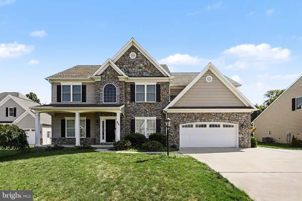 $699,900 | 404 Sorbie Lane, Mechanicsburg, PA 17050