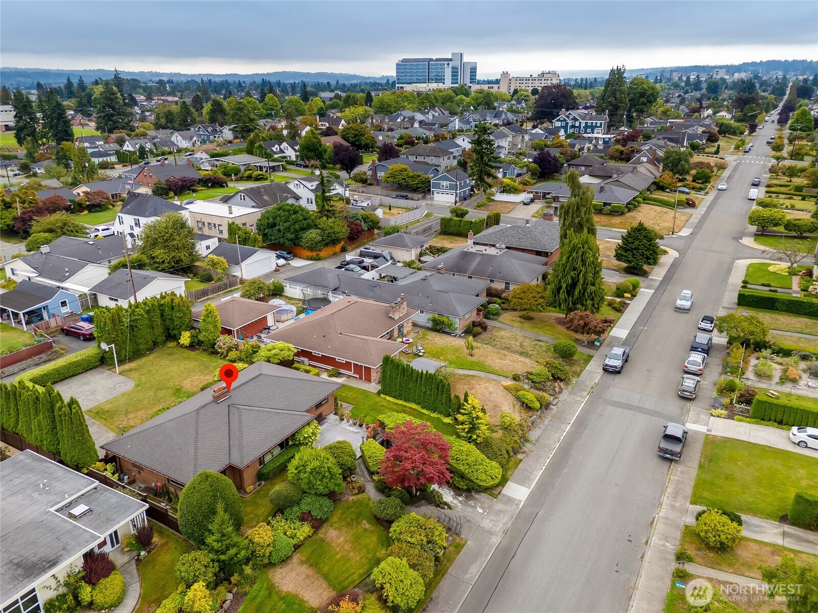 811 Rucker Avenue Everett, WA 98201 - Photo 33 of 34 an aerial view of a houses with a swimming pool