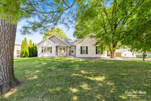 $320,000 | 187 East Water Street, Kankakee, IL 60901