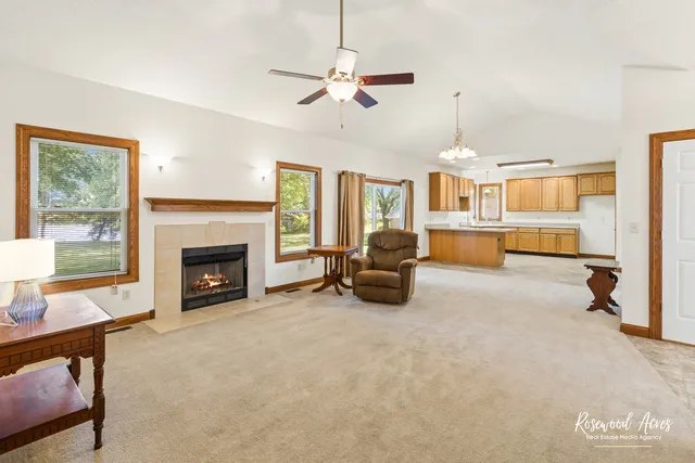 $320,000 | 187 East Water Street, Kankakee, IL 60901