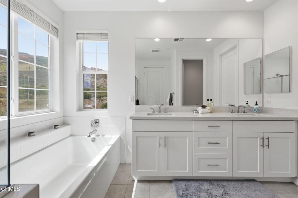 392 Fraser Point Camarillo, CA 93012 - Photo 22 of 62