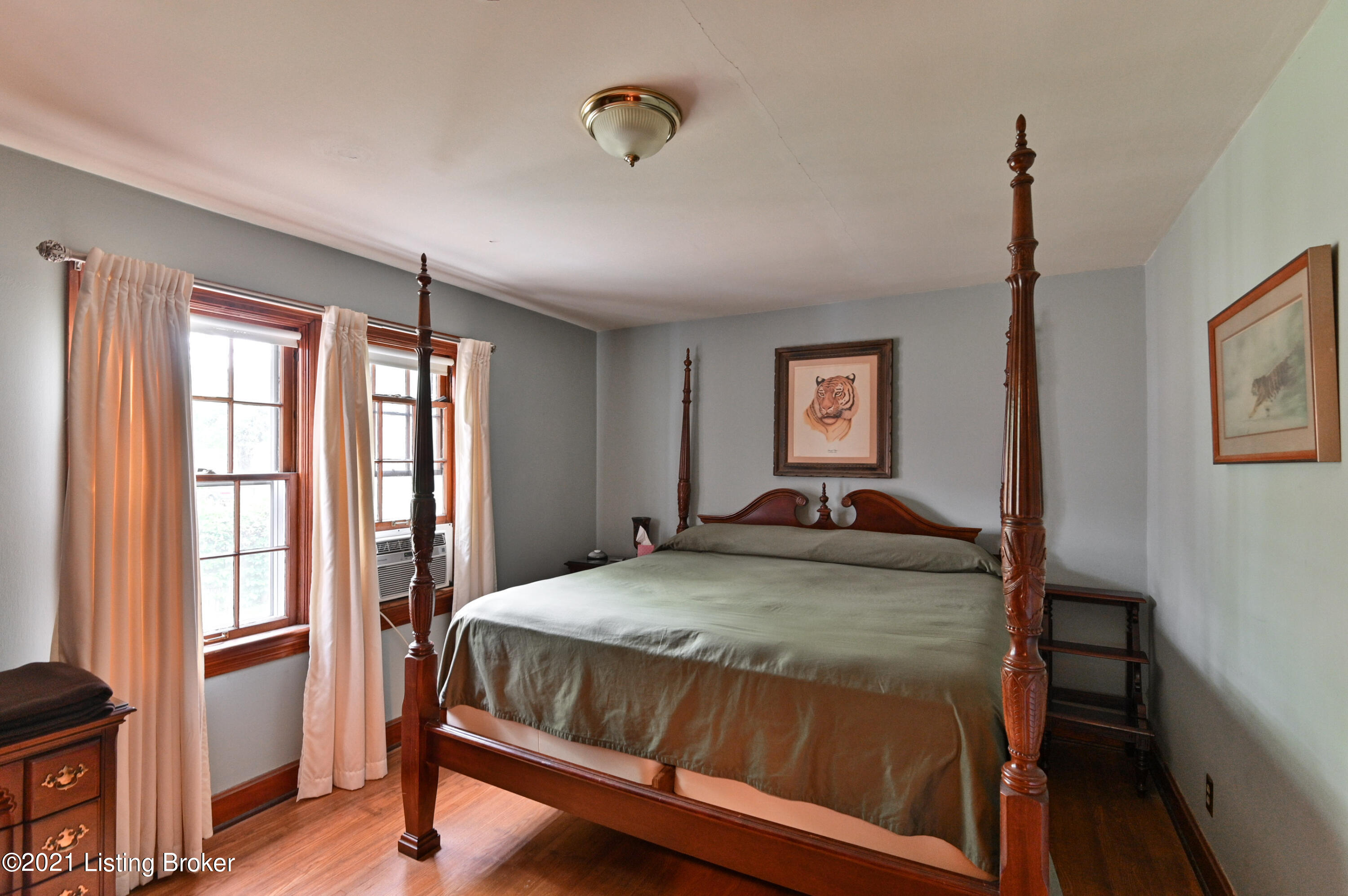 3957 Cane Run Road Louisville, KY 40216 - Photo 12 of 31 Bedroom 1 with loads of natural light