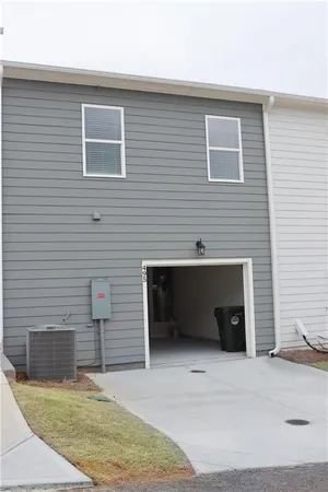 $2,150 | 495 Crown Drive, Emerson, GA 30120