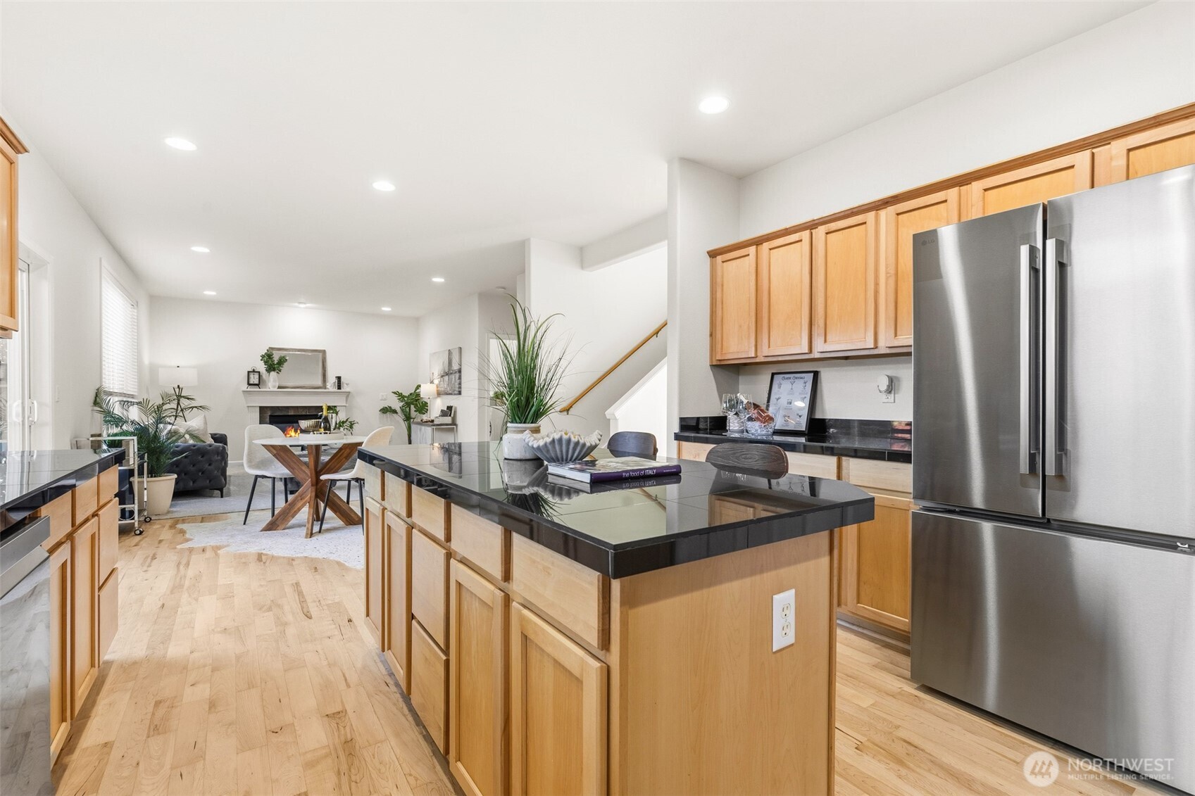 2017 Northeast 24th Place Renton, WA 98056 - Photo 11 of 37