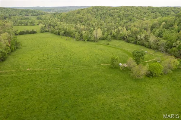 $674,900 | 5754 Wayne 421 Mill Spring, Mill Spring, MO 63952