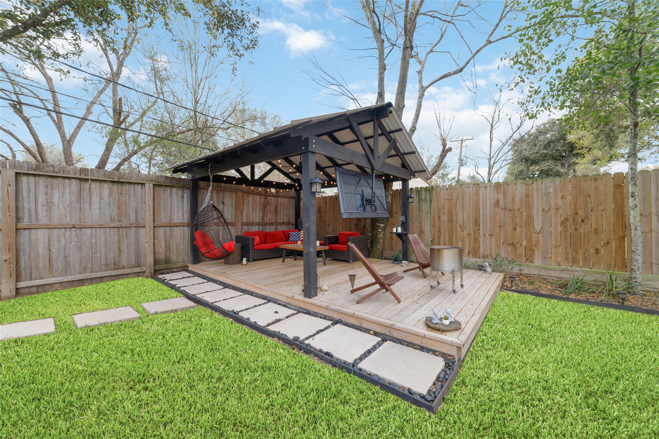 10607 Chimney Rock Road Houston, TX 77096 - Photo 33 of 35 This is the kind of home you don’t usually get to rent. It’s been thought through end to end… how you move through the day, where you land at night, how people gather, and where you go to be left alone. From the kitchen that actually works, to the way the house opens to the pool, to the covered outdoor setup that carries your evenings, every part of it was done with intention. Don’t sleep on this one… it doesn’t just check boxes, it changes how your day feels when you wake up and how it winds down at night.