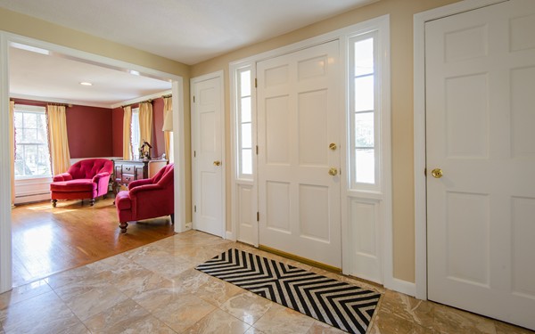 5 Huntingdon Road Lynnfield, MA 01940 - Photo 5 of 29 Gallery Image 5