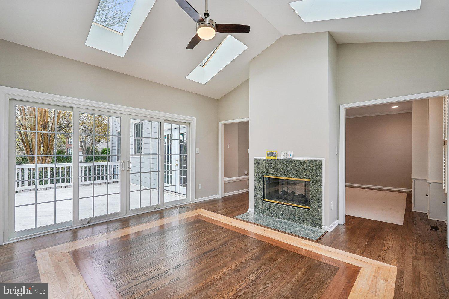 11400 Night Star Way Reston, VA 20194 - Photo 30 of 91 Family Room