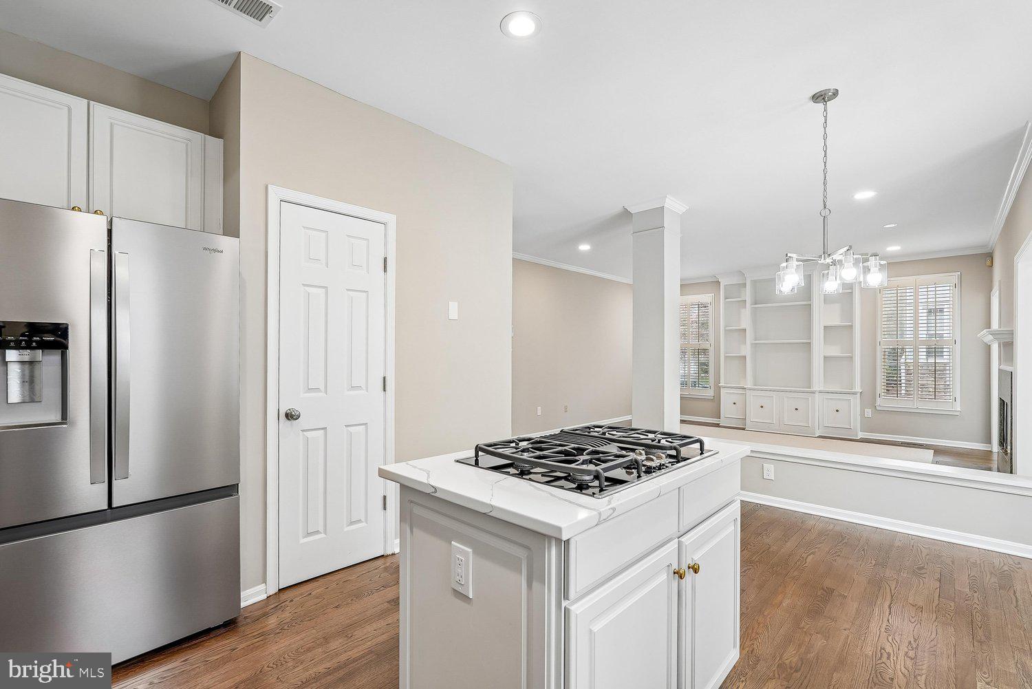 11400 Night Star Way Reston, VA 20194 - Photo 34 of 91 Kitchen