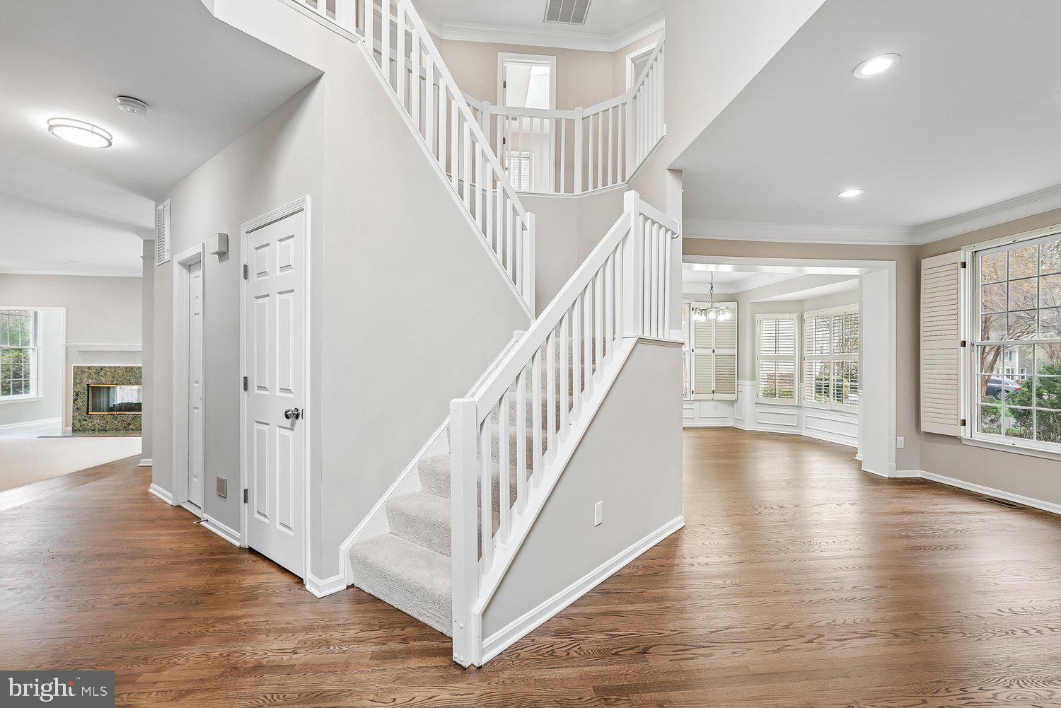 11400 Night Star Way Reston, VA 20194 - Photo 75 of 91 Stairs