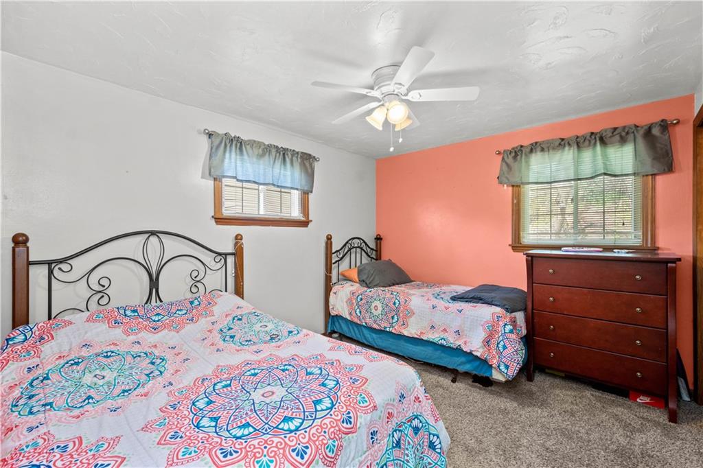 4597 East Willock Road Pittsburgh, PA 15227 - Photo 15 of 22 Gallery Image 15